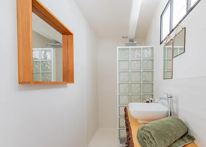 Bleu Leonor * サナリー・シュル・メール